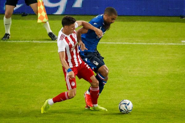 Ολυμπιακός – Τσιμίκας: «Αυτό που ζητάει ο προπονητής βγαίνει στο γήπεδο»