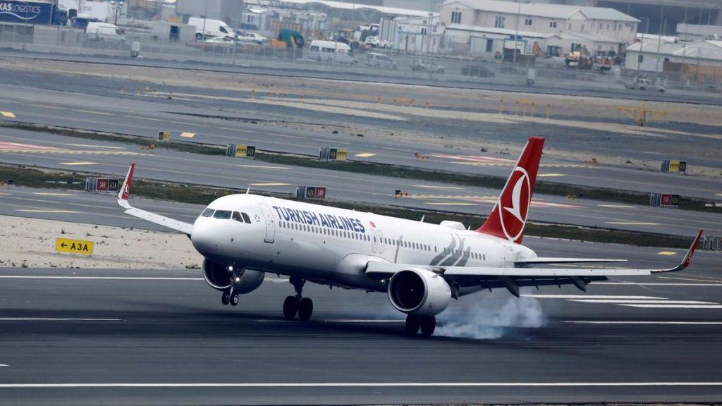 Κατεχόμενα : «Πειρατεία» με τουρκικό επιβατικό αεροσκάφος