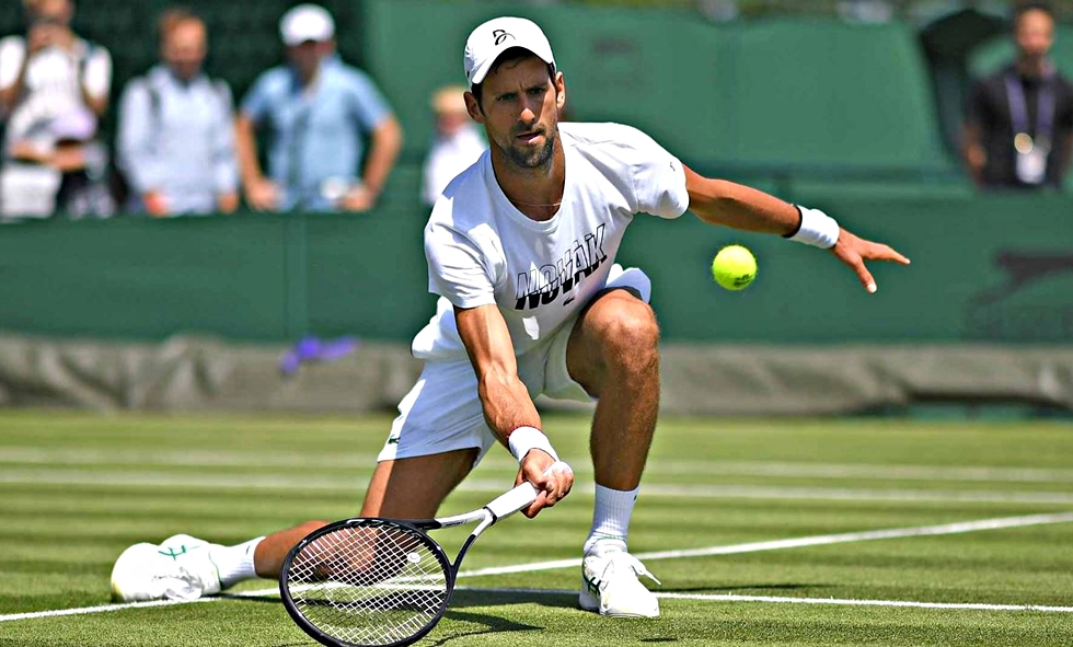 Wimbledon : Εκκίνηση με 3-0 σετ για τον Τζόκοβιτς