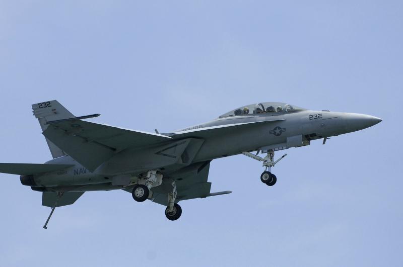 Καλιφόρνια: Συνετρίβη αεροσκάφος F-18 - Άγνωστη η μοίρα του πιλότου