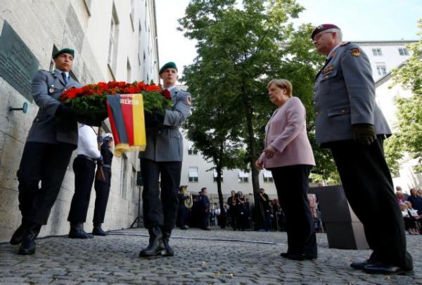 Η Γερμανία τιμά τους δράστες της απόπειρας δολοφονίας του Αδόλφου Χίτλερ