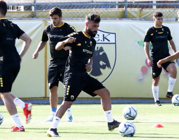 ΑΕΚ: Δεν κρατιέται ο Βέρντε, ο Καρντόσο το σκέφτεται