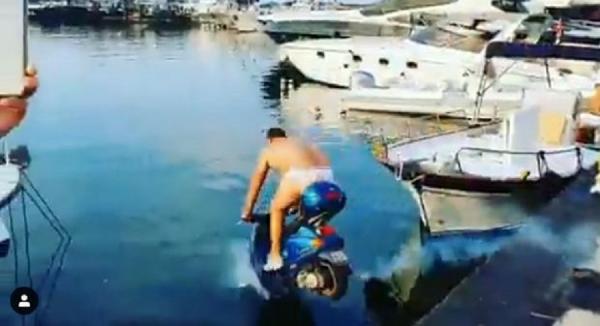 Ο αδιόρθωτος Μπαλοτέλι ξόδεψε 2.000 ευρώ για ανόητο λόγο