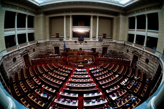 Βουλή : Πενήντα οκτώ γυναίκες στη νέα σύνθεσή της