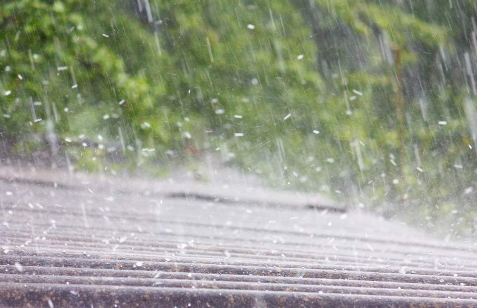 Εκτακτο δελτίο: Ισχυρές καταιγίδες και χαλαζόπτωση τις επόμενες ώρες – Δείτε σε ποιες περιοχές