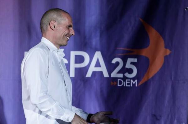 Βαρουφάκης: Ξεκινάμε ανένδοτο αγώνα στη Βουλή