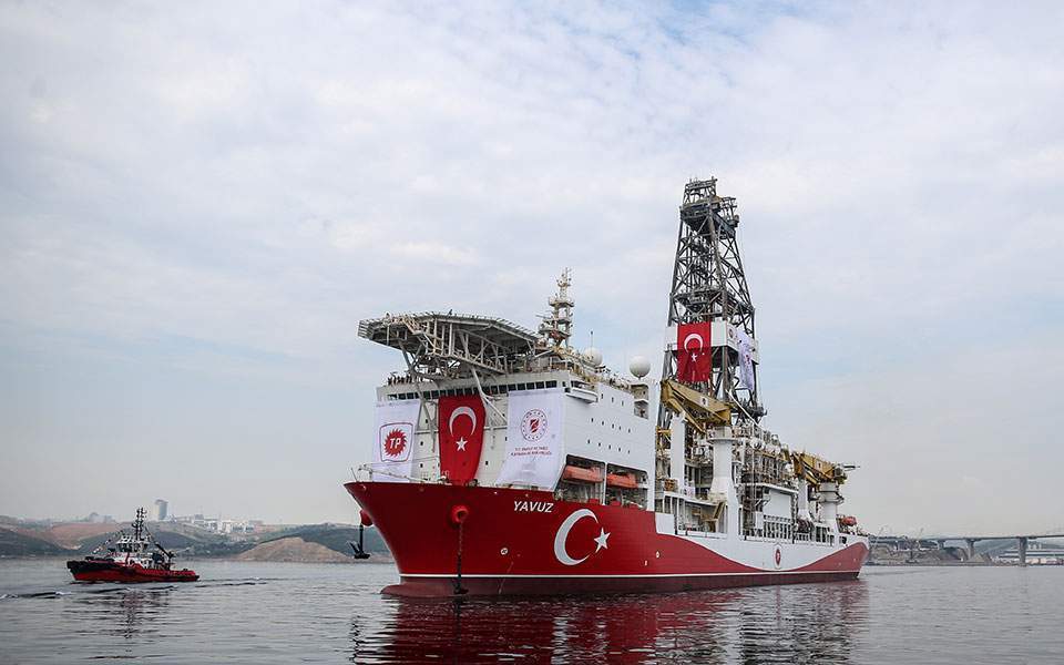 Απτόητοι οι Τούρκοι: Αγνοούν την ΕΕ και στέλνουν 4ο πλοίο στην Αν. Μεσόγειο | in.gr