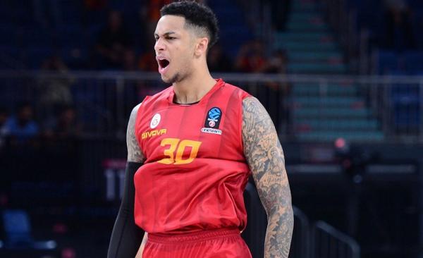 Ανανεώνει με τη Γαλατασαράι ο Όγκαστ