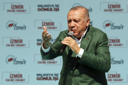 Αλλαγές για τον έλεγχο της Τουρκικής Κεντρικής Τράπεζας προωθεί ο Ερντογάν