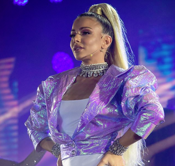 Η πανέμορφη Τζόζεφιν δίχως ίχνος μακιγιάζ