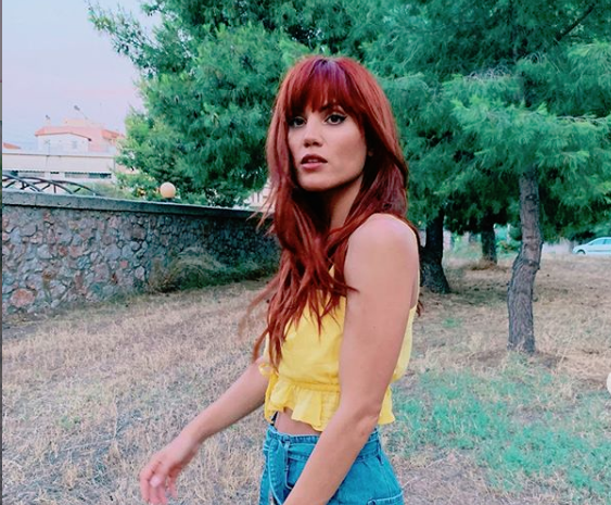 Μαίρη Συνατσάκη: Ποζάρει με μαγιό και εντυπωσιάζει