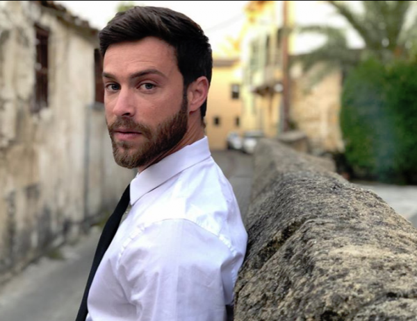 Ηθοποιός δηλώνει: «Έχω δοκιμάσει ναρκωτικές ουσίες…»