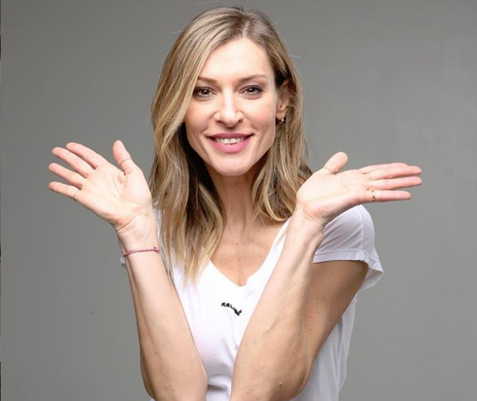 Η Ζέτα Δούκα παίζει με την κόρη της Θάλεια