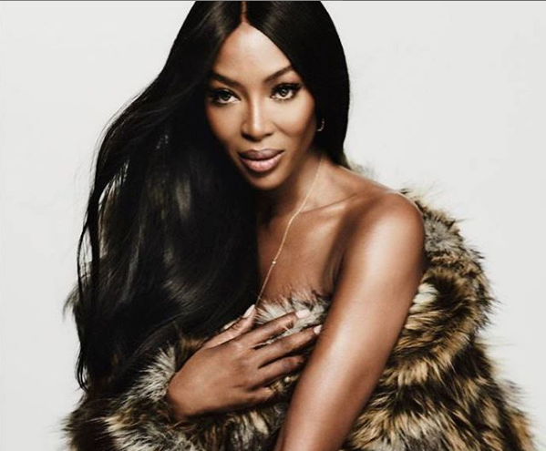 Ναόμι Κάμπελ: Γιατί δεν της επέτρεψαν την είσοδο σε ξενοδοχείο;