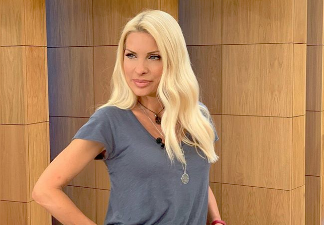 Μενεγάκη: Απάντησε σε σχόλιο follower για κακό photoshop