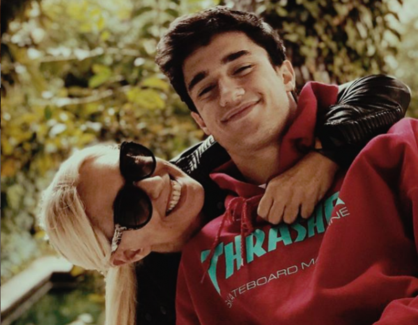 Στο νοσοκομείο ο μικρότερος γιος της Μαρίας Μπακοδήμου