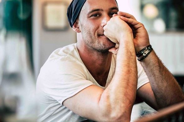 Αντίνοος Αλμπάνης: Το συγκινητικό μήνυμα για την υγεία του