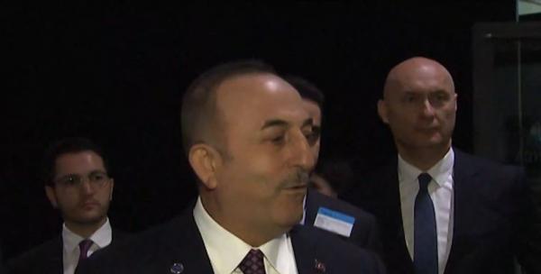 Η Τουρκία απειλεί την ΕΕ με τους μετανάστες