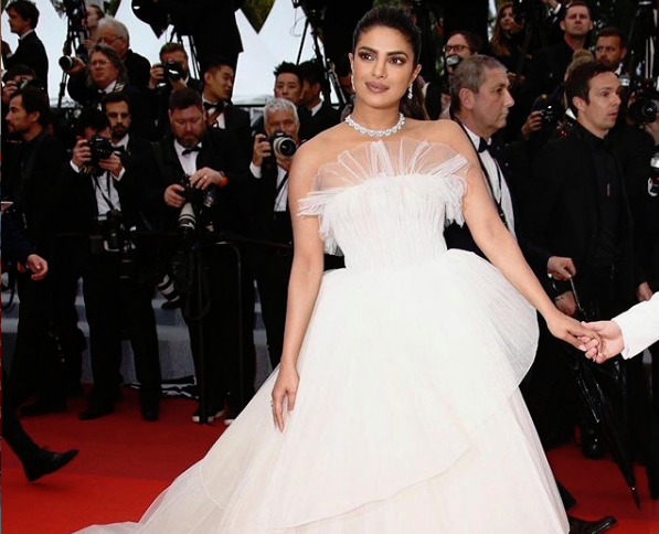 Πριγιάνκα Τσόπρα: Μιλά για τον γάμο της και για τη Μέγκαν Μαρκλ