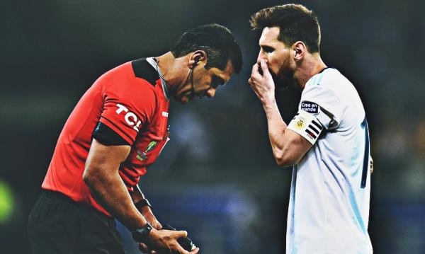 Αιχμές Μέσι κατά Βραζιλίας: «Ελέγχουν τα πάντα»