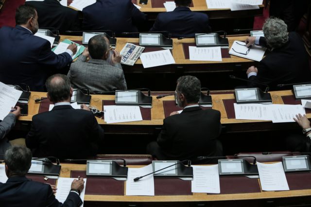 Βουλή: «Πυρετός» προετοιμασίας ενόψει προγραμματικών