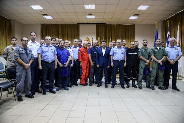 Φωτιά στην Εύβοια: Βραβεύτηκαν τα ξένα πληρώματα που συνέδραμαν στις επιχειρήσεις κατάσβεσης