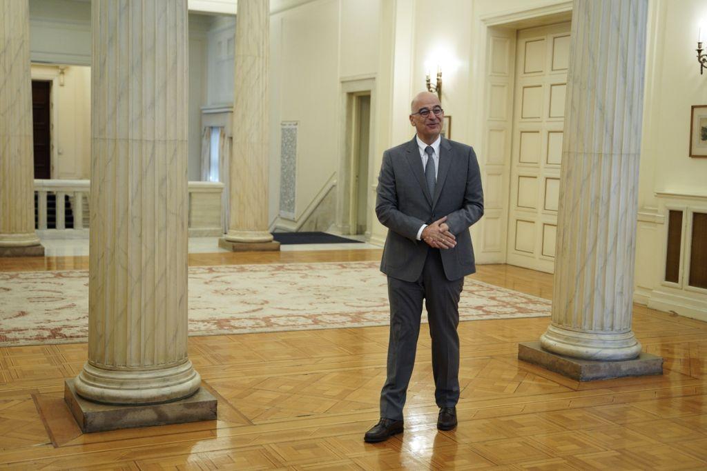 Εκτάκτως στον Νίκο Δένδια ο τούρκος πρέσβης – Τι του είπε ο Ελληνας ΥΠΕΞ