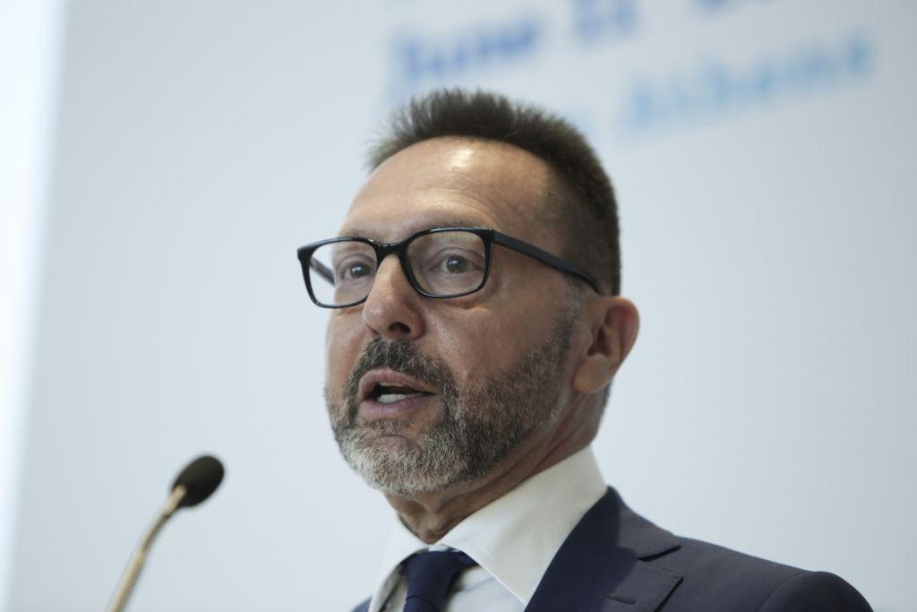 Στουρνάρας: Εκλεισε μια ιταμή προσπάθεια δολοφονίας χαρακτήρων