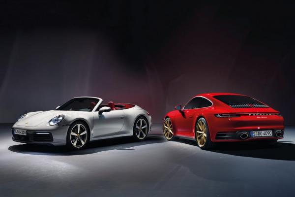 Porsche 911 Carrera Coupe & Cabriolet: Επίθεση από τη βάση
