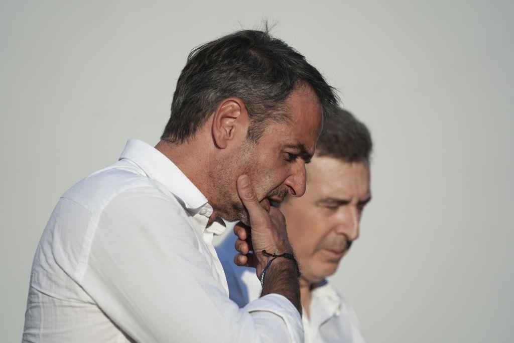 Μητσοτάκης στο Συντονιστικό: Πρώτο μέλημα η προστασία της ανθρώπινης ζωής