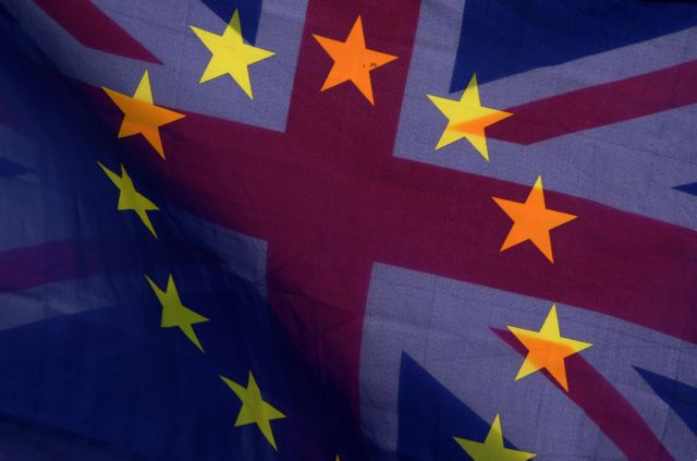 «Κόβει τα φτερά» του Τζόνσον η ΕΕ: Ενιαία η θέση μας για Brexit