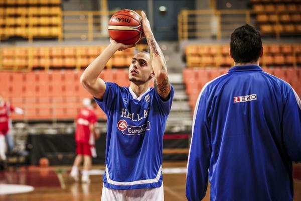 Κόνιαρης για Giannis: Νομίζεις ότι θα μιλήσεις στον MVP και μιλάς σε ένα παιδί σαν όλα τα άλλα