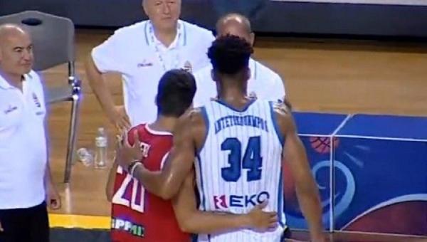 Απίθανο! Ούγγρος παίκτης ζήτησε φωτογραφία από τον Γιάννη