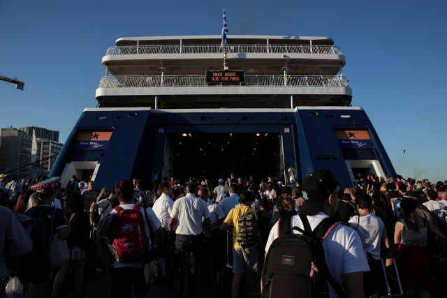 Μεγάλο κύμα αναχωρήσεων πριν τον Δεκαπενταύγουστο