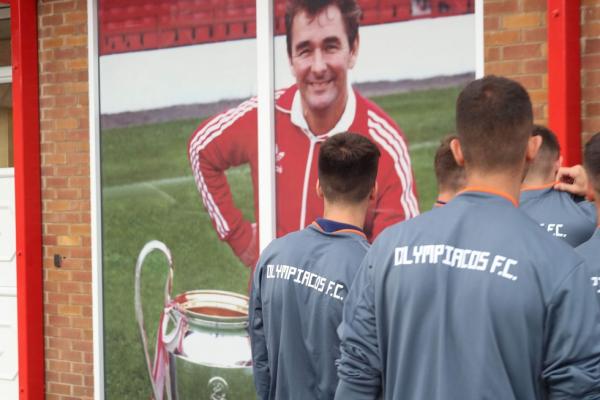 Η Κ19 του Ολυμπιακού στο ιστορικό City Ground