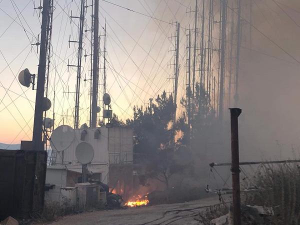 Φωτιά στον Υμηττό: Κάηκαν ολοσχερώς οι εγκαταστάσεις του Love Radio 97.5