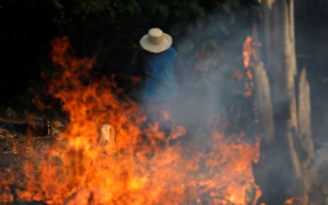 Αμαζόνιος: Ο «πνεύμονας» του πλανήτη καίγεται με τις ευλογίες Μπολσονάρου