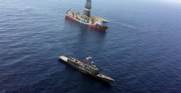 Τουρκικό drone «περιπολεί» τα γεωτρύπανα στην Κυπριακή ΑΟΖ