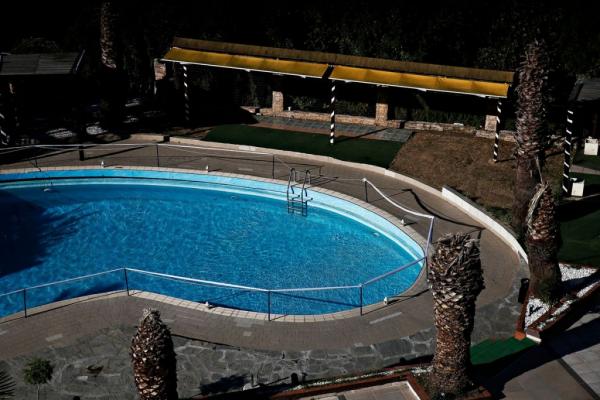 Νέα τραγωδία: Κοριτσάκι οκτώ χρονών πνίγηκε σε πισίνα ξενοδοχείου