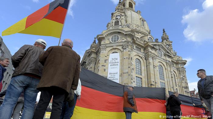 «Ο λαός είμαστε εμείς!»