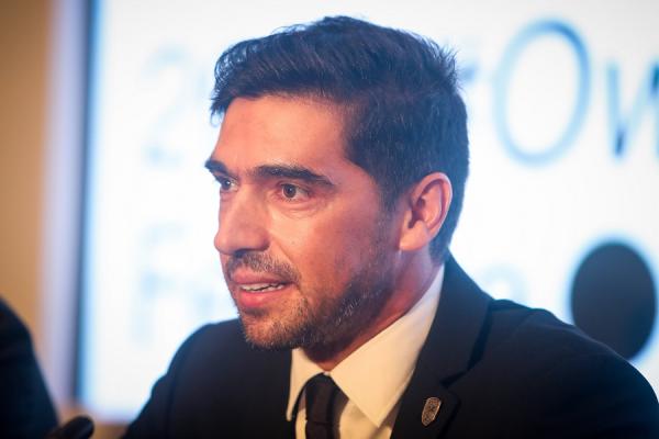 Φερέιρα «Συχνά το πιο δύσκολο, είναι το πιο απλό»