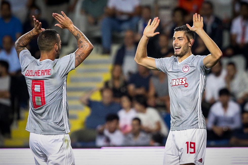 Εμείς παίζουμε αυτό, εσείς;