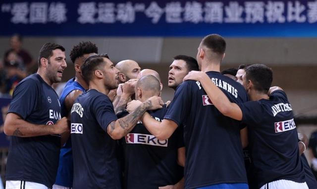 Και τώρα σκάμε και κολυμπάμε!