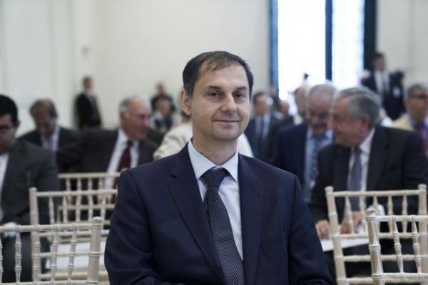 Θεοχάρης: Προτεραιότητα της κυβέρνησης η επένδυση στο Ελληνικό