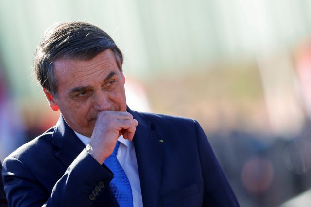 Ο Μπολσονάρου διέγραψε από το Facebook τα σχόλιά του για τη Μπριζίτ Μακρόν