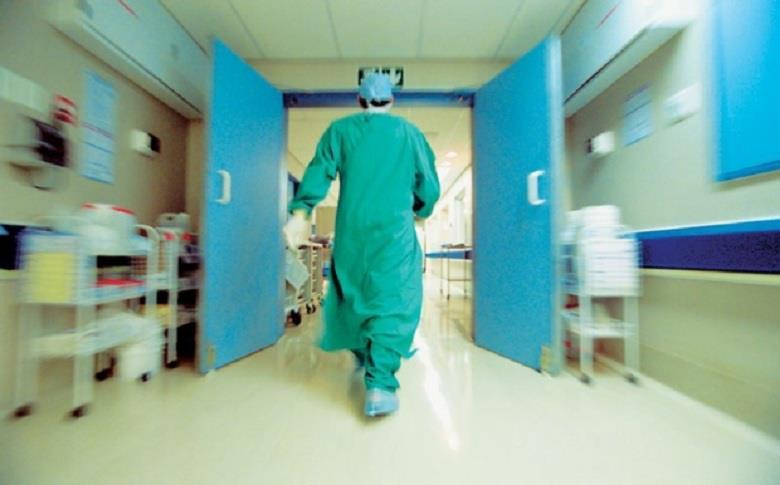 Η ΠΟΕΔΗΝ καταγγέλλει εκβιασμό εργαζομένων από τον διοικητή των νοσοκομείων Βέροιας – Νάουσας