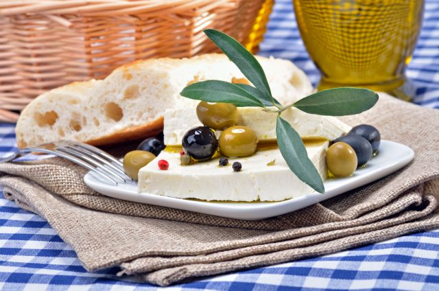 ΕΕ: Τέλος στη χρήση του όρου «φέτα» για τυριά που πωλούνται στην Αυστραλία