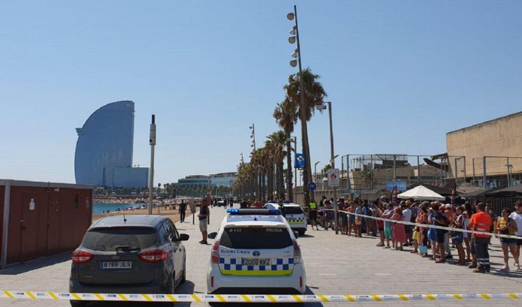 Εκκενώθηκε παραλία στη Βαρκελώνη λόγω εκρηκτικού μηχανισμού στη θάλασσα