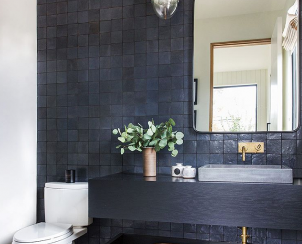 Ιδέες για να ανανεώσετε τη διακόσμηση στο μπάνιο σας