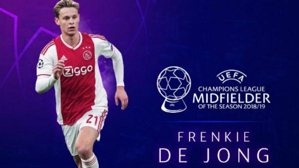 UEFA : O Ντε Γιονγκ καλύτερος μέσος του Champions League